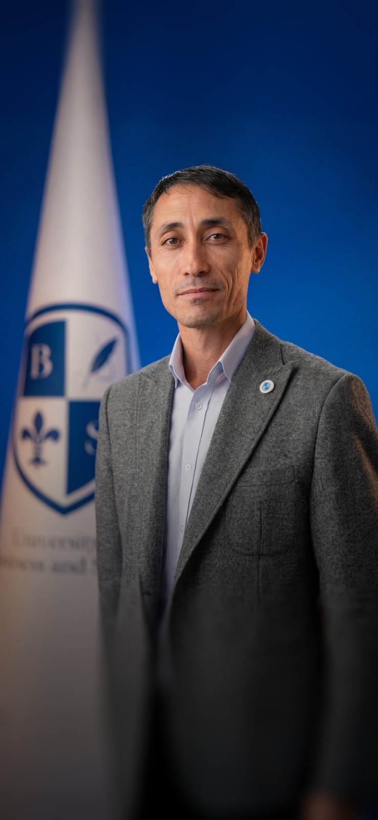 Saidnomanov Akmalxo'ja Komiljonovich