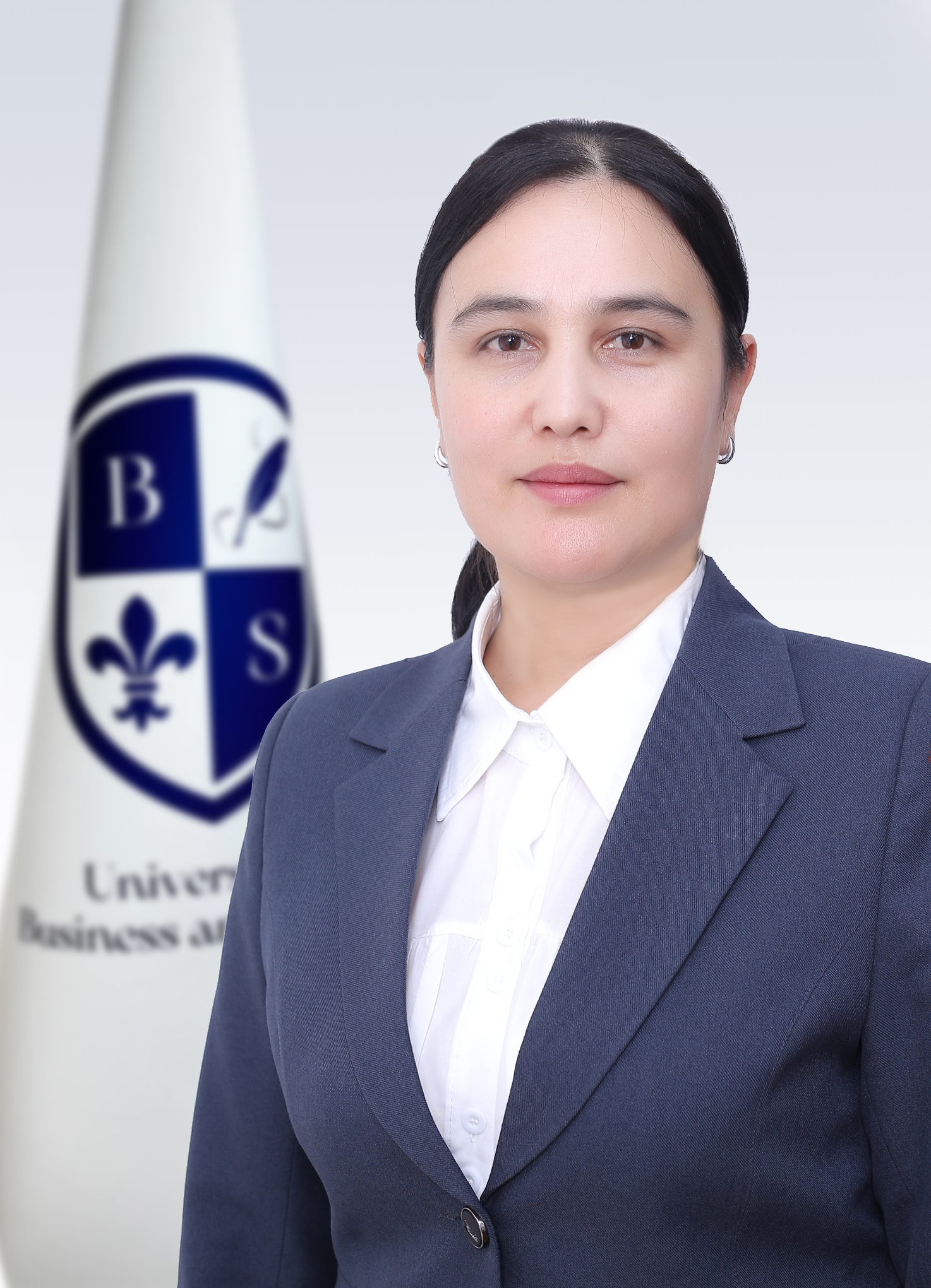  Mamadalieva Ranokxon Zakirjonovna