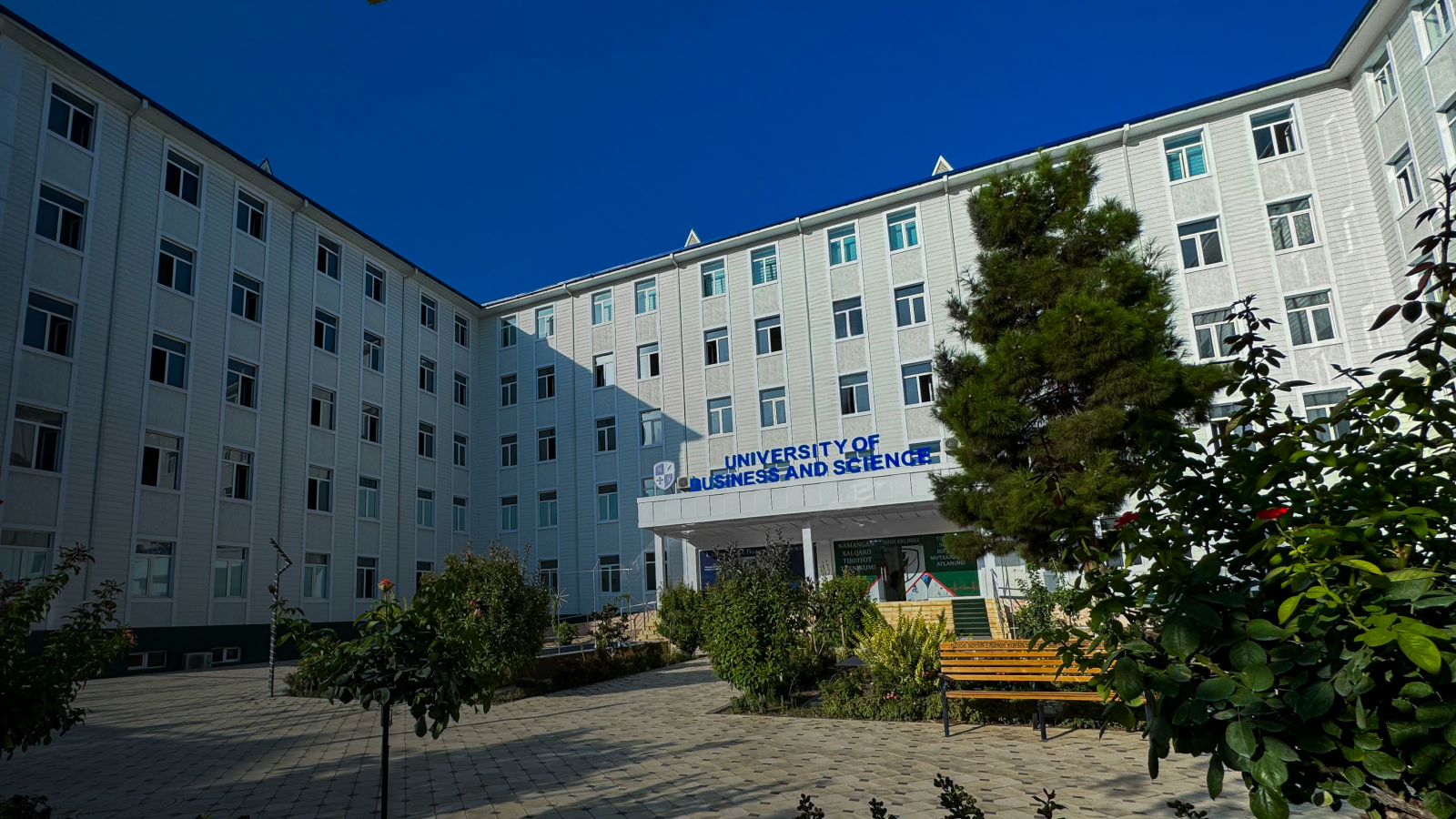 Namangan Asosiy Bino